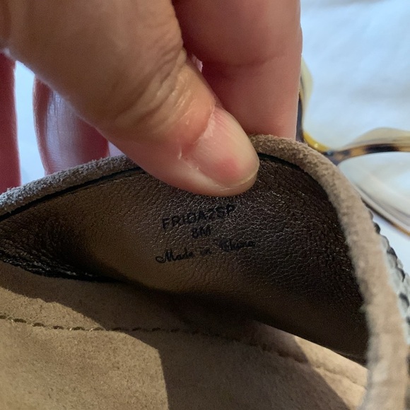 Gently Loved Wedge Taupe Frida Slide By Donald J Pliner - Picture 9 of 9